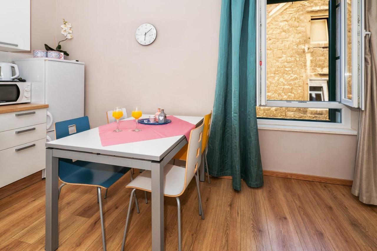 Apartment Queen Teuta In The Heart Of Split Historical Heritage المظهر الخارجي الصورة