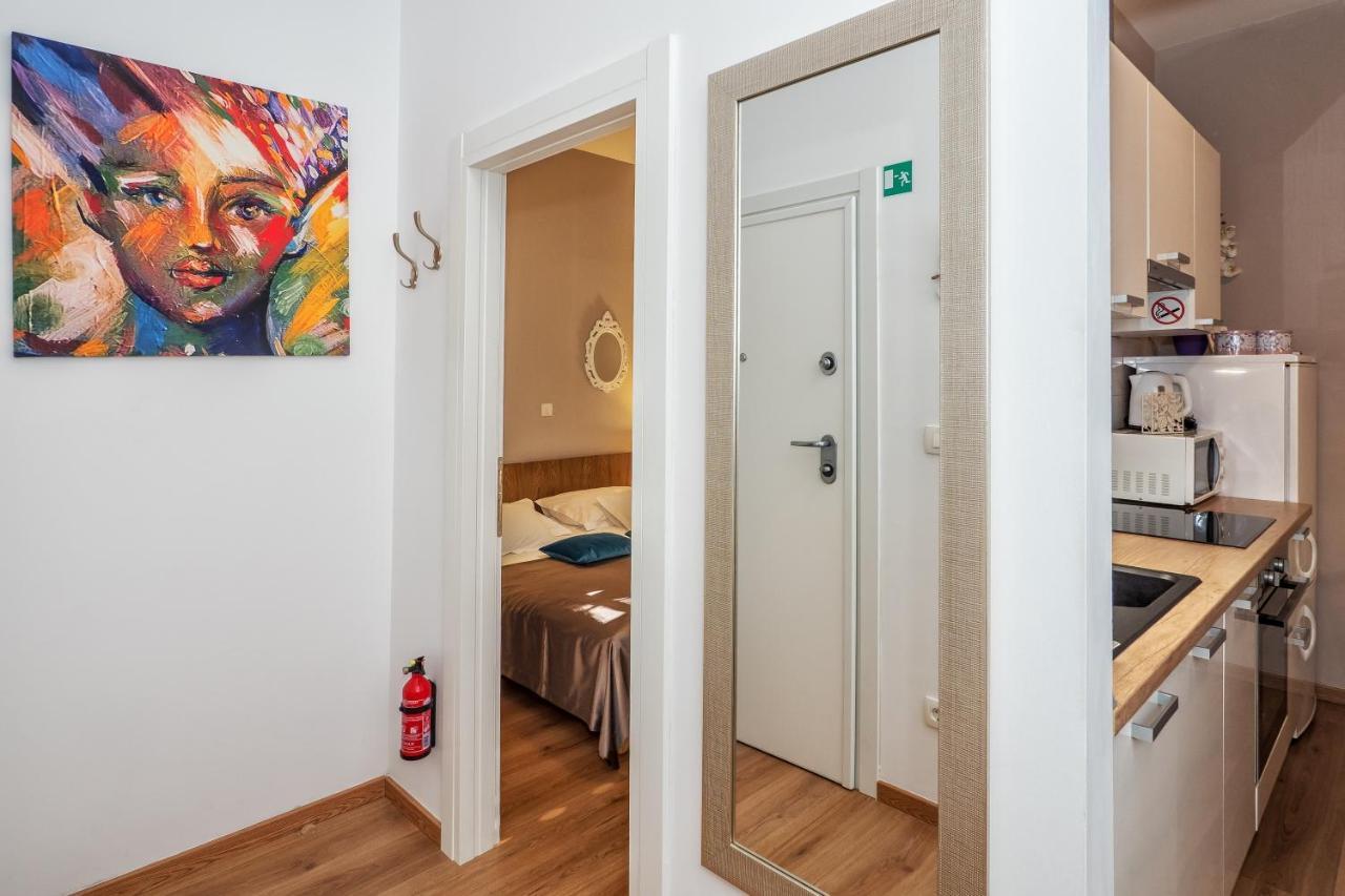 Apartment Queen Teuta In The Heart Of Split Historical Heritage المظهر الخارجي الصورة