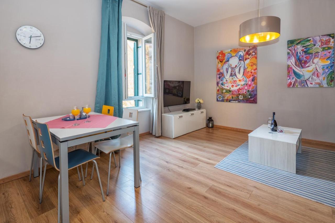 Apartment Queen Teuta In The Heart Of Split Historical Heritage المظهر الخارجي الصورة